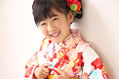 かわいい袴でパシャリ☆笑顔も満開でso cute♡（入学／卒業・越谷店）